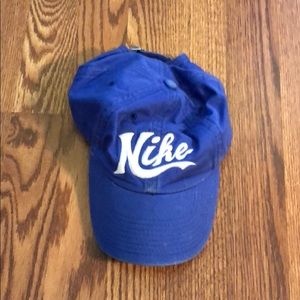 Nike women’s hat